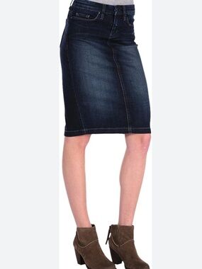 Sam Edelman the Riley skirt blue jean skirt size 28